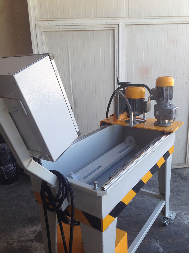 BIÇAK BİLEME MAKİNESİ19