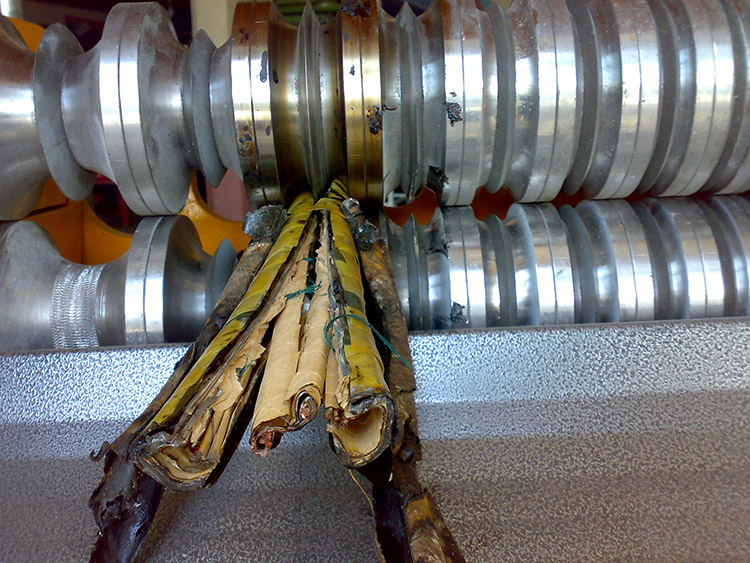 MLK 201 KABLO SOYMA MAKİNESİ3