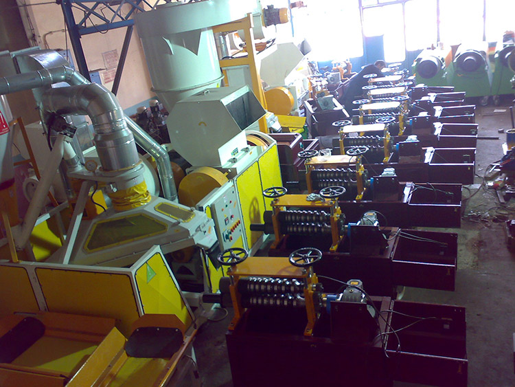 MLK 201 KABLO SOYMA MAKİNESİ6